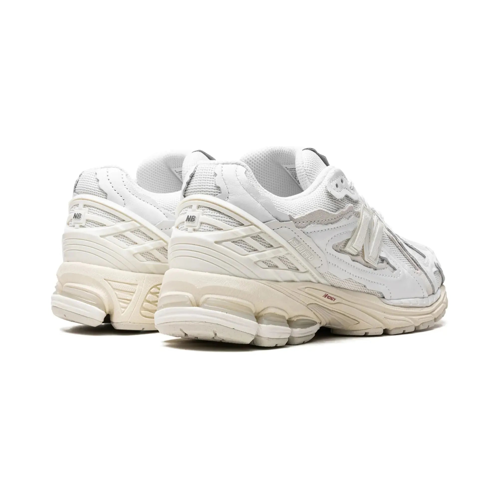 New Balance 1906D "Protection Pack White" - street-bill.dk