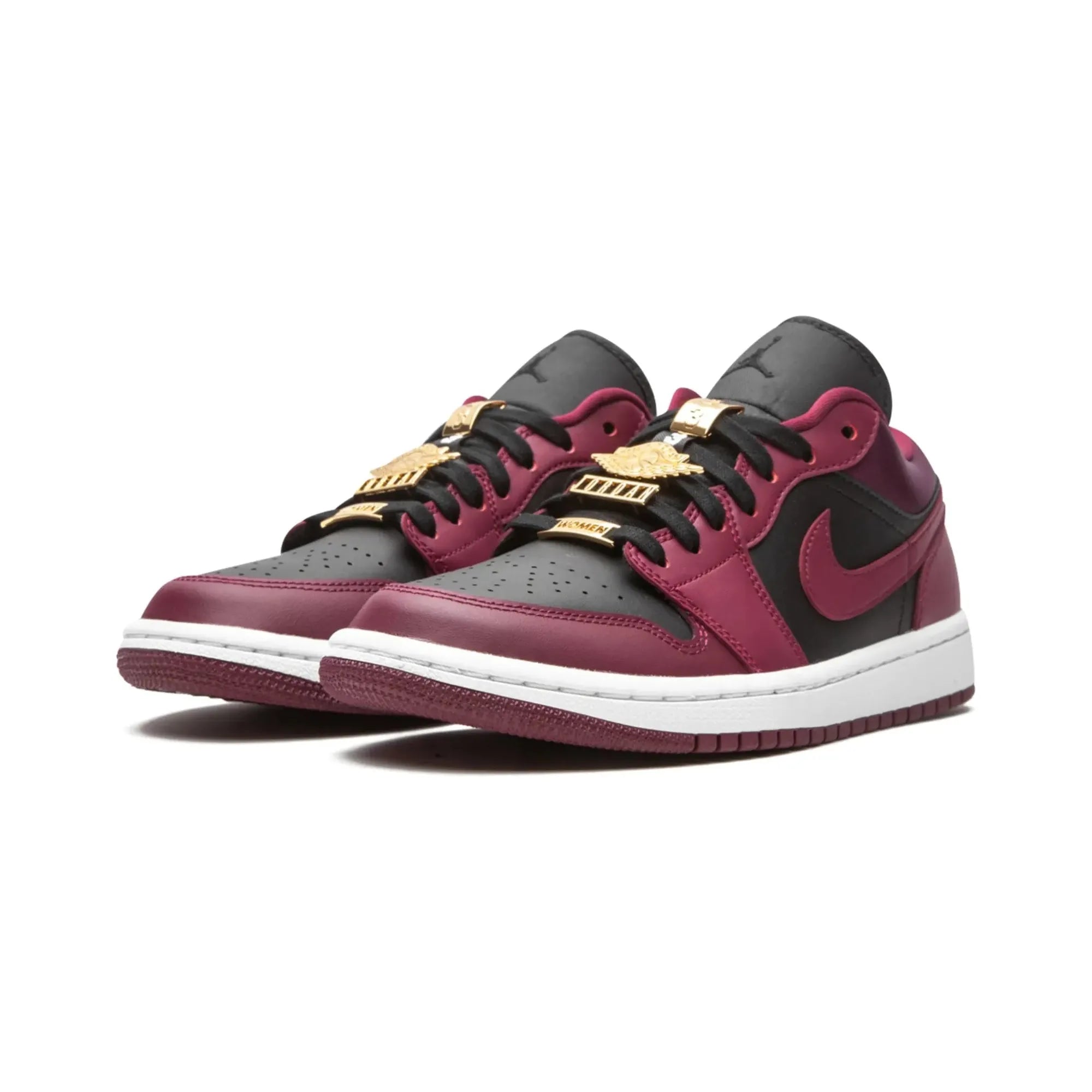 Nike Air Jordan 1 Low "Beetroot" - street-bill.dk