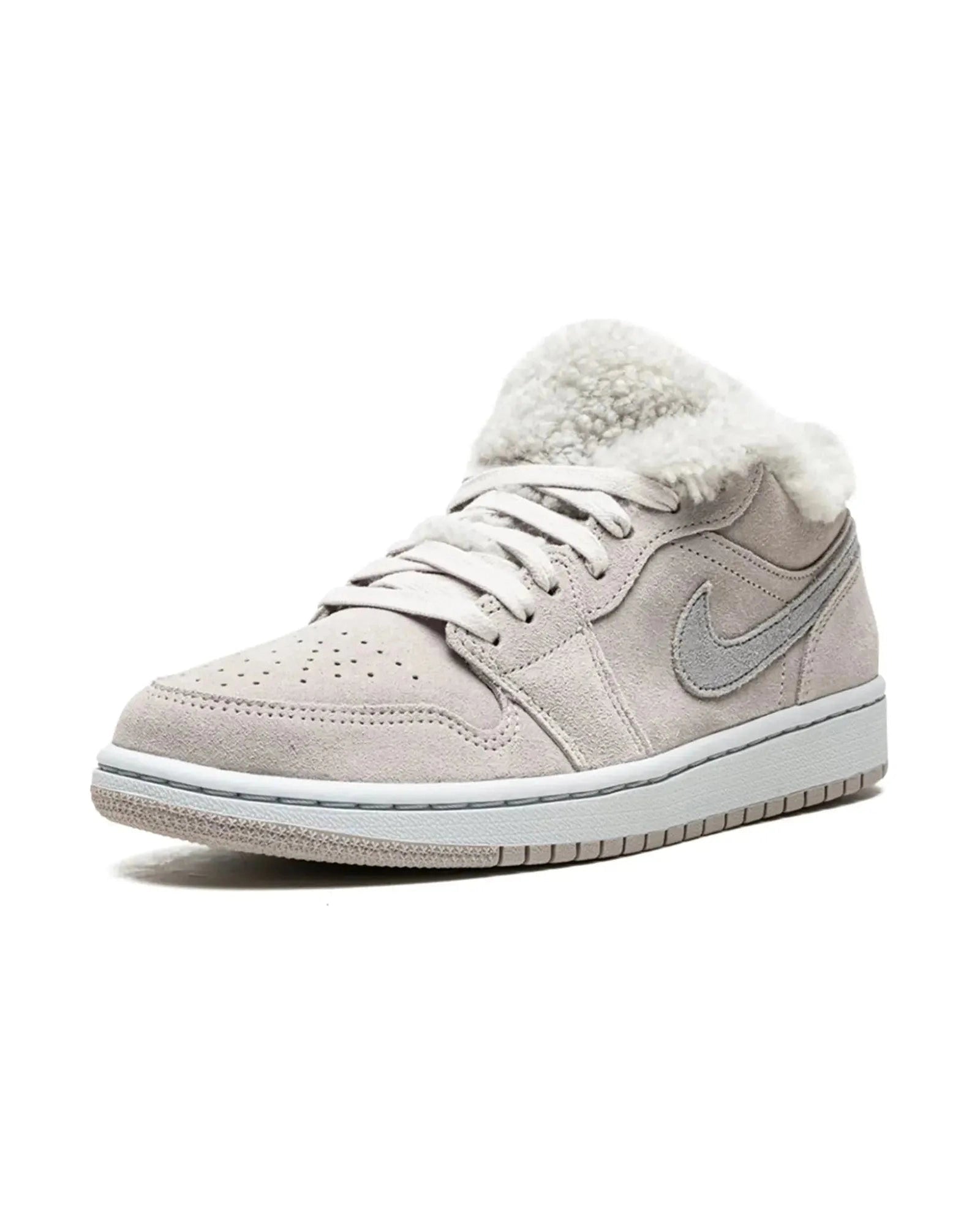 Jordan 1 Low SE Sherpa Fleece (Women's)