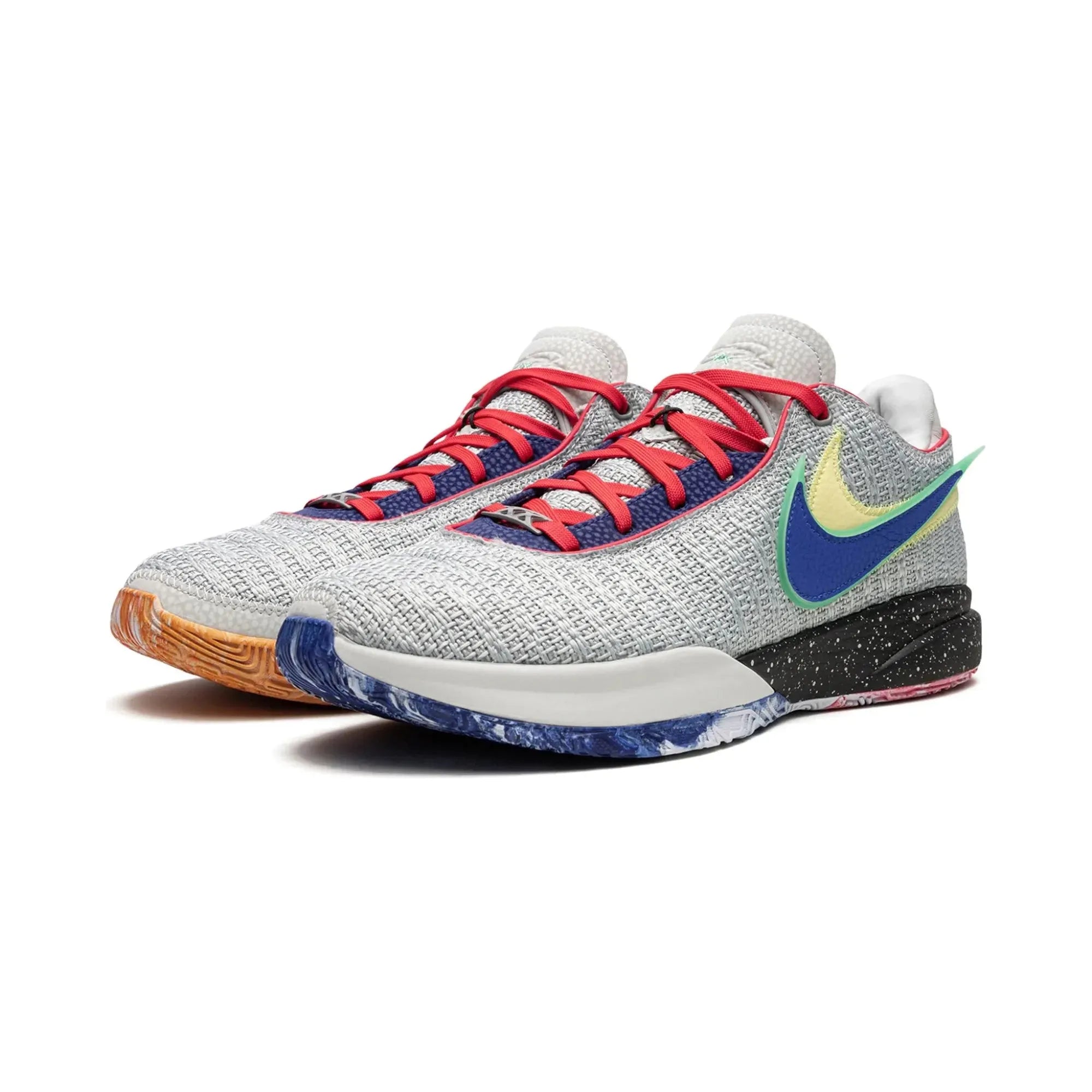 Nike LeBron 20 Nike Lifer